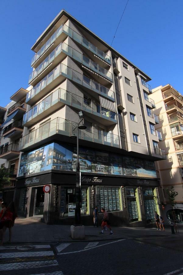 Apartamento Moderno Muy Centrico Y Cerca De La Playa Calpe Exterior foto